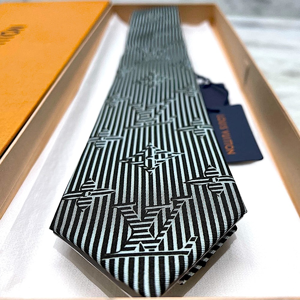 🔥LV SUMMER 26’🔥🆕💯LOUIS VUITTON MONOGRAM VIRGL ABLOH GIANT GRAPHIC LV MOTIF TIE🔥
